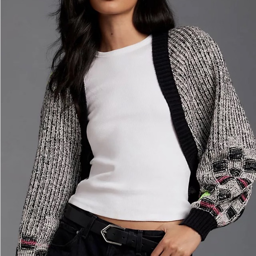 Pilcro Black and White Knit Shrug